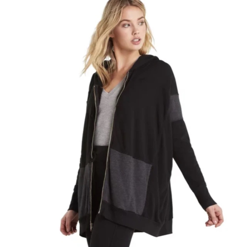 Wildfox Black and Gray Zip-Up Hoodie phoenix full zip long sleeve large